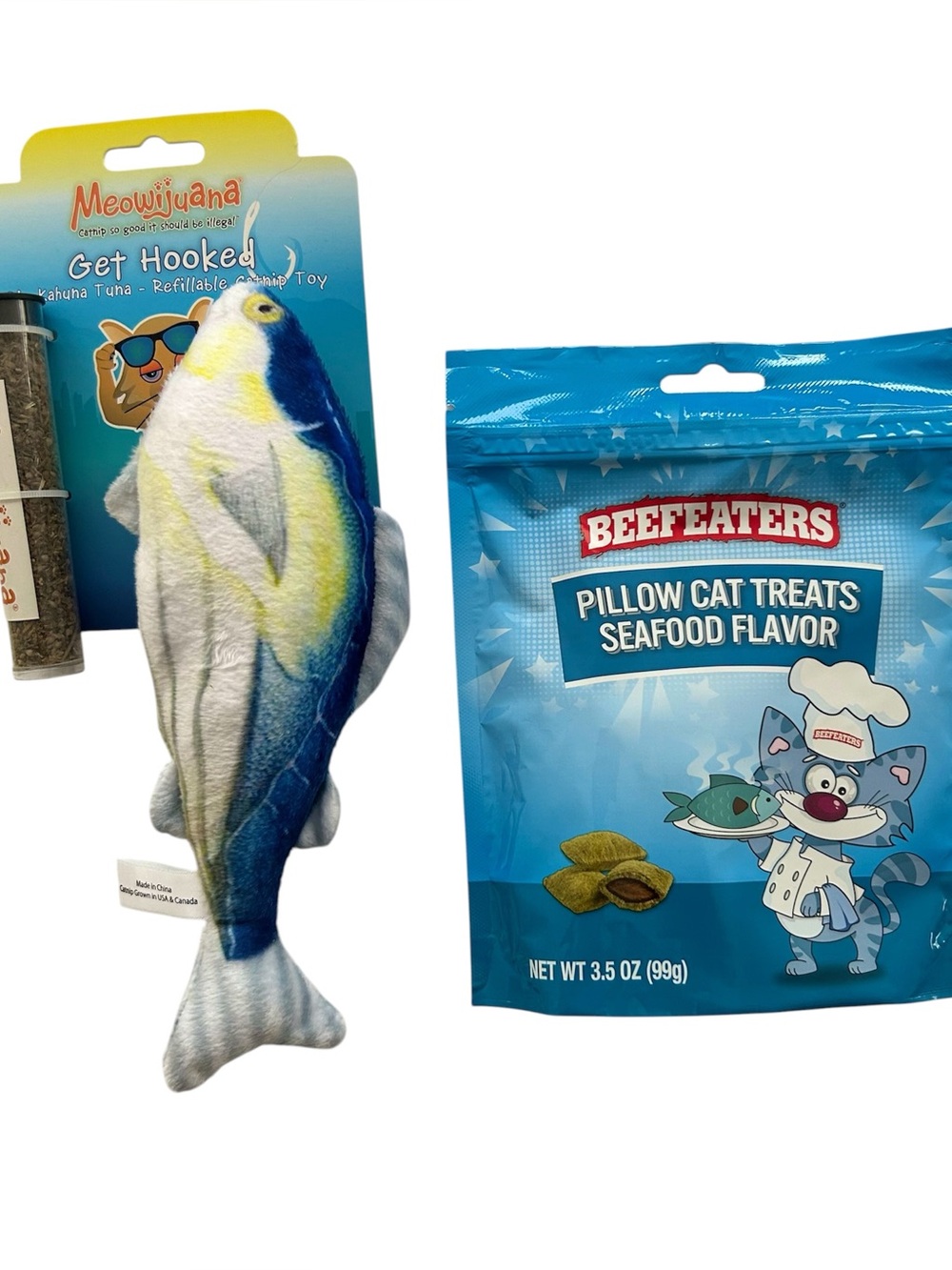 Bundle 2 New Cat Treats + Toy Beefeaters Pillow Cat Treats and Catnip